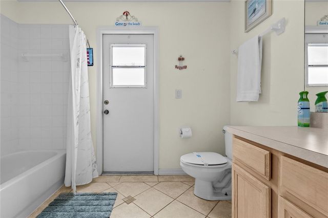 4805 BOOKELIA CIRCLE, Bradenton, FL 34203