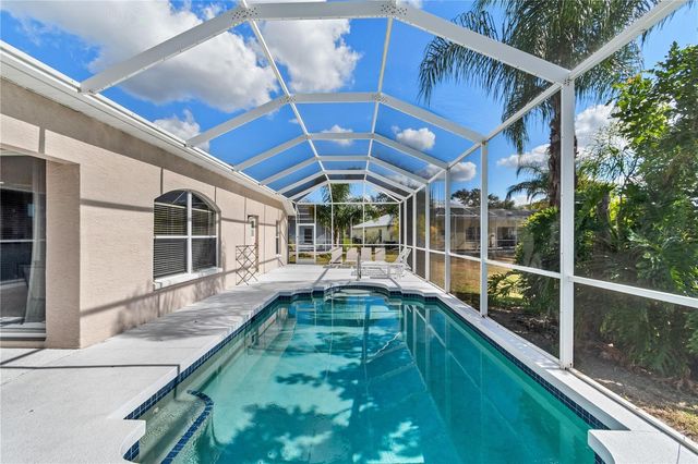 4805 BOOKELIA CIRCLE, Bradenton, FL 34203