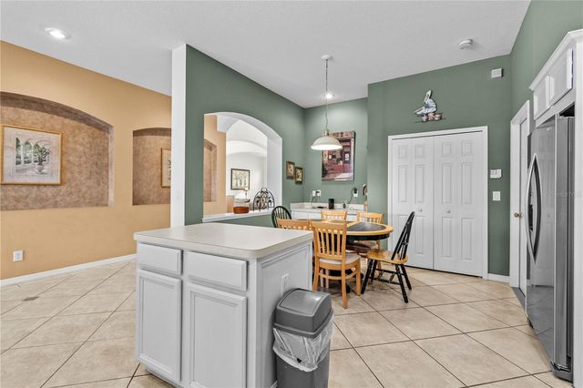 4805 BOOKELIA CIRCLE, Bradenton, FL 34203