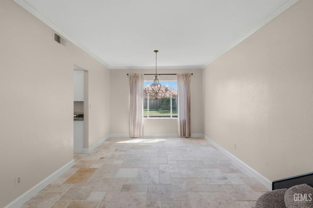 7309 Calle Los Batiquitos, Bakersfield, CA 93309