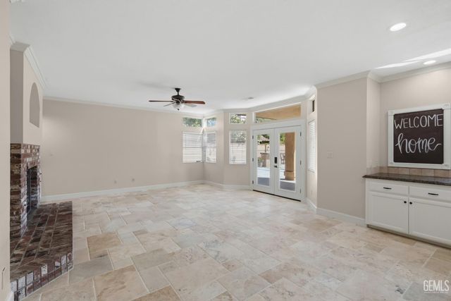 7309 Calle Los Batiquitos, Bakersfield, CA 93309