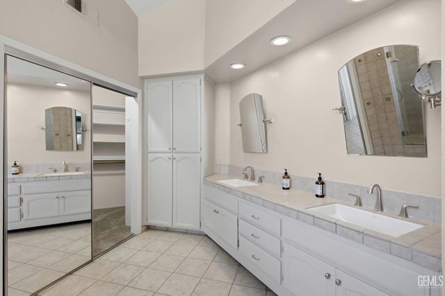 7309 Calle Los Batiquitos, Bakersfield, CA 93309
