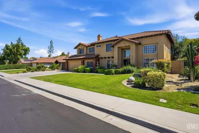 7309 Calle Los Batiquitos, Bakersfield, CA 93309