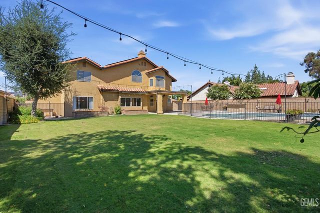 7309 Calle Los Batiquitos, Bakersfield, CA 93309