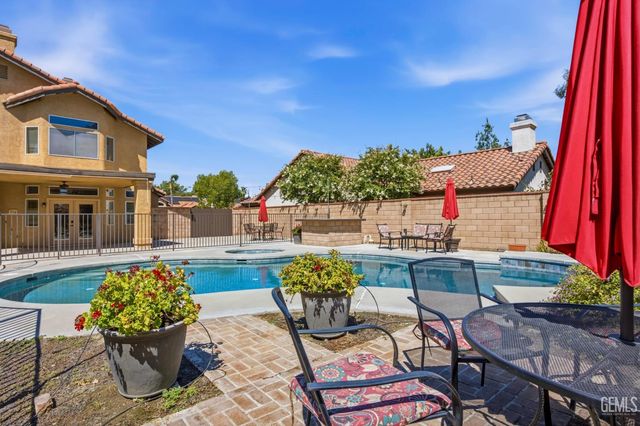 7309 Calle Los Batiquitos, Bakersfield, CA 93309