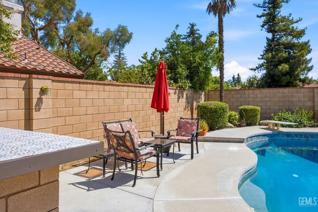 7309 Calle Los Batiquitos, Bakersfield, CA 93309