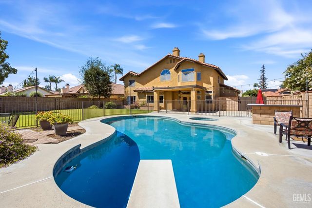 7309 Calle Los Batiquitos, Bakersfield, CA 93309