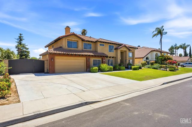 7309 Calle Los Batiquitos, Bakersfield, CA 93309