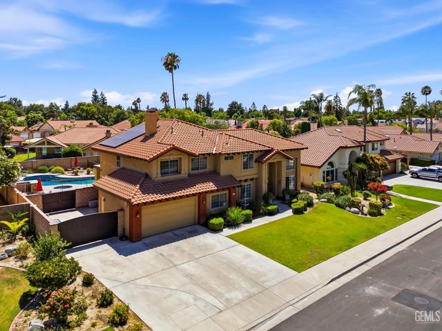 7309 Calle Los Batiquitos, Bakersfield, CA 93309