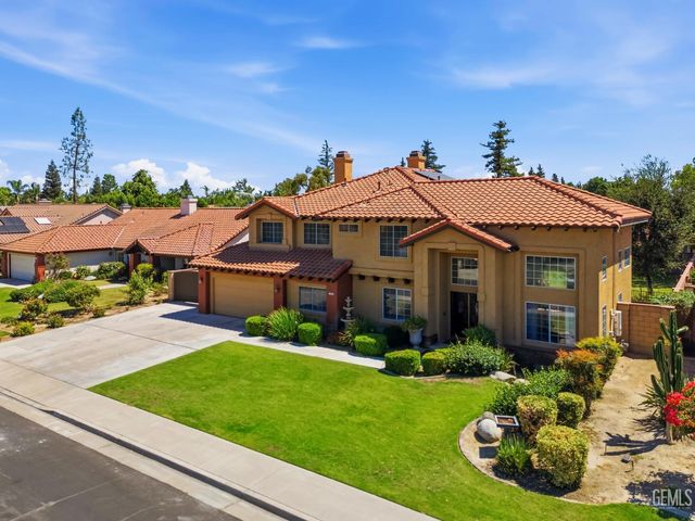7309 Calle Los Batiquitos, Bakersfield, CA 93309