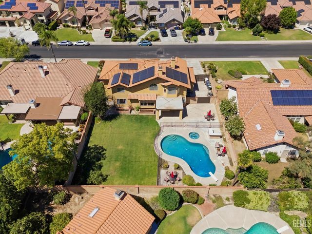 7309 Calle Los Batiquitos, Bakersfield, CA 93309