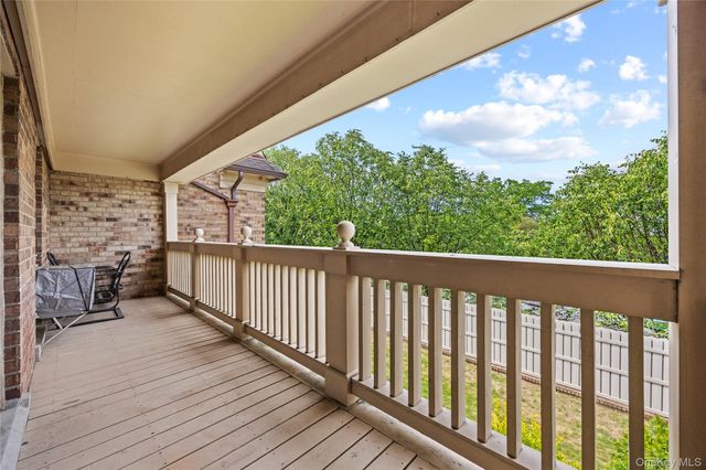 207-23 Darren Drive 2nd Floor, Bayside, NY 11360