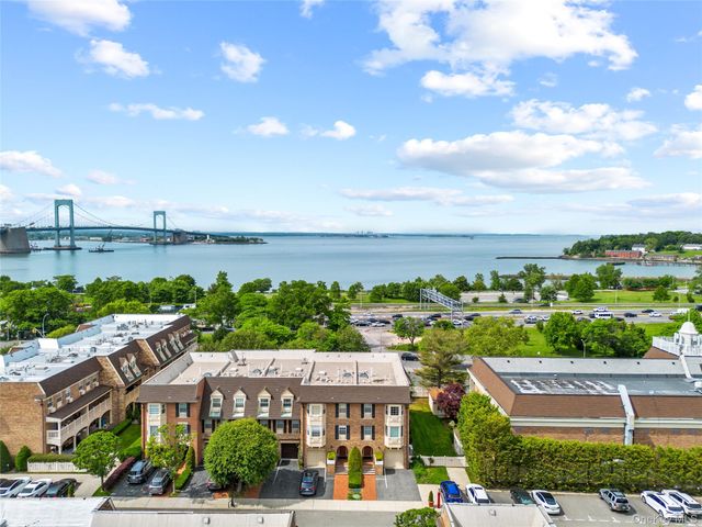 207-23 Darren Drive 2nd Floor, Bayside, NY 11360