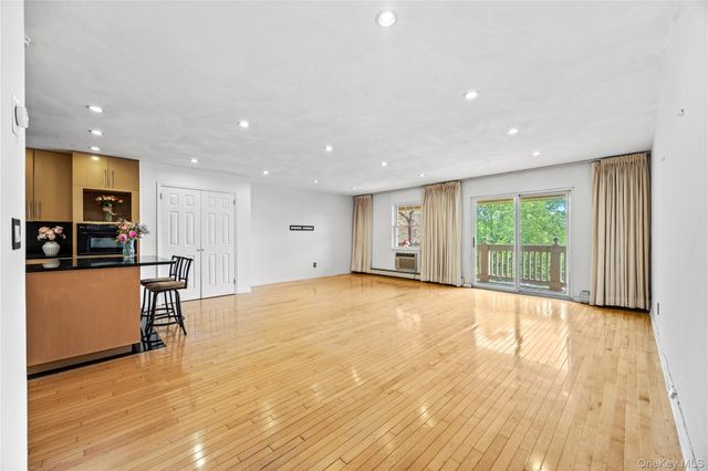 207-23 Darren Drive 2nd Floor, Bayside, NY 11360