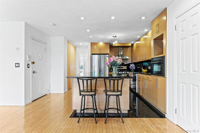 207-23 Darren Drive 2nd Floor, Bayside, NY 11360