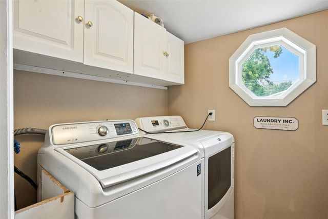 712 8th Street, Cedar Rapids, IA 52404