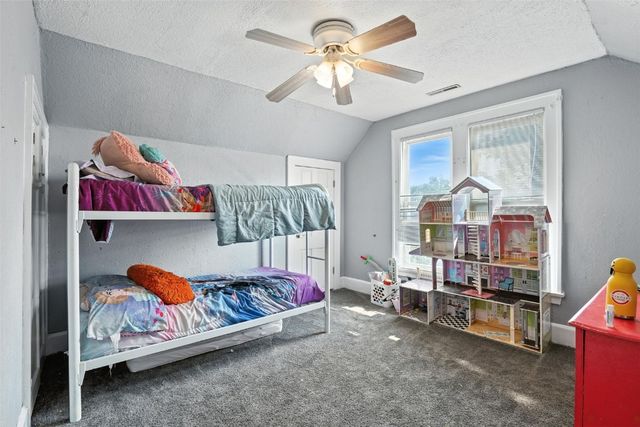 712 8th Street, Cedar Rapids, IA 52404