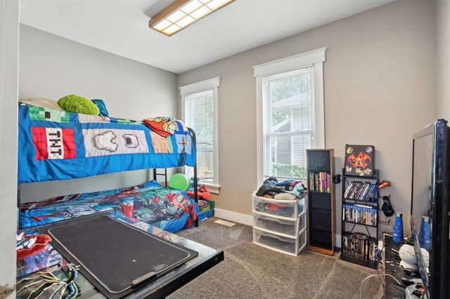 712 8th Street, Cedar Rapids, IA 52404