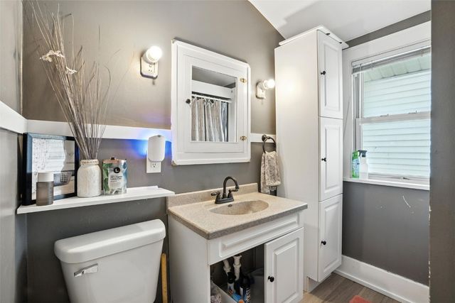 712 8th Street, Cedar Rapids, IA 52404