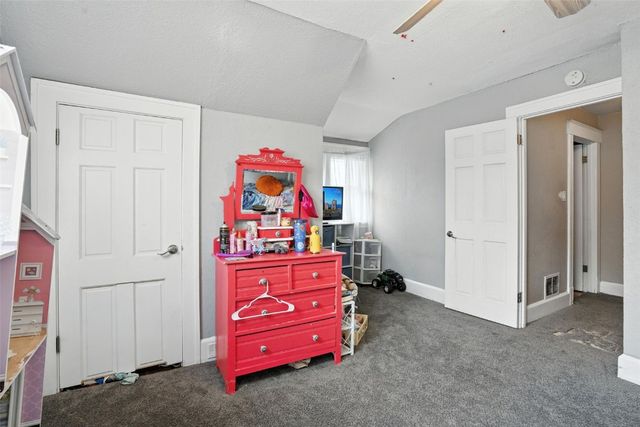 712 8th Street, Cedar Rapids, IA 52404