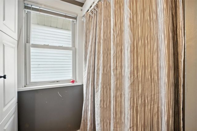 712 8th Street, Cedar Rapids, IA 52404