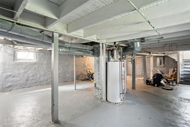 712 8th Street, Cedar Rapids, IA 52404