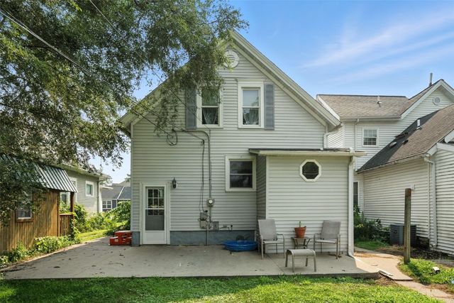 712 8th Street, Cedar Rapids, IA 52404