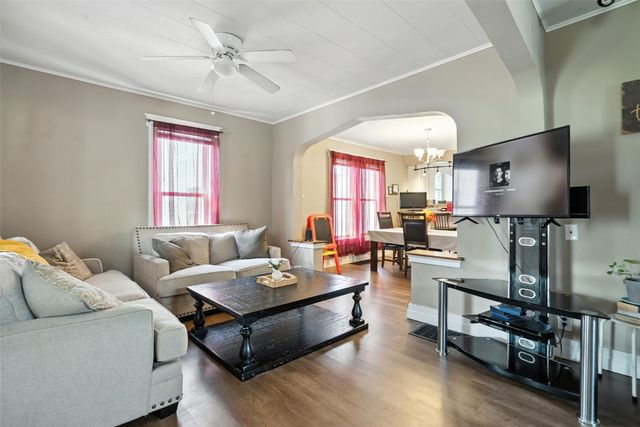 712 8th Street, Cedar Rapids, IA 52404