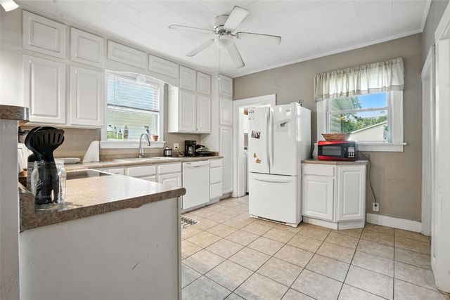 712 8th Street, Cedar Rapids, IA 52404