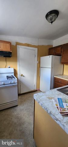 645 N 10TH, Reading, PA 19604