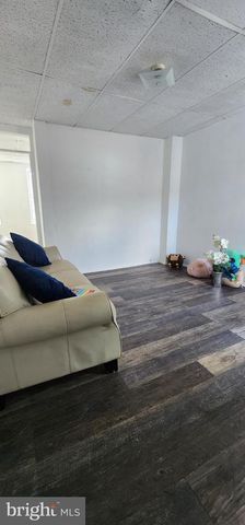 645 N 10TH, Reading, PA 19604