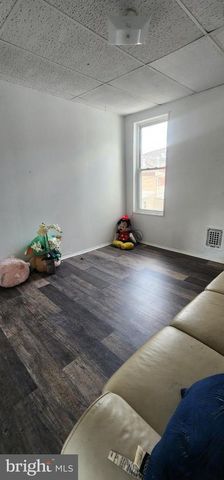 645 N 10TH, Reading, PA 19604