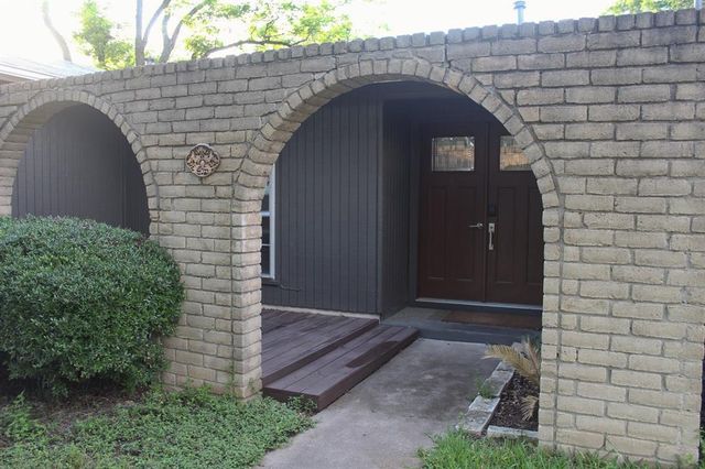 12118 Old Stage TRL, Austin, TX 78750