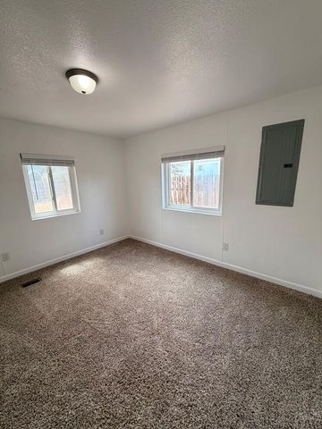 186 E Rolling Hills Dr, Pueblo West, CO 81007