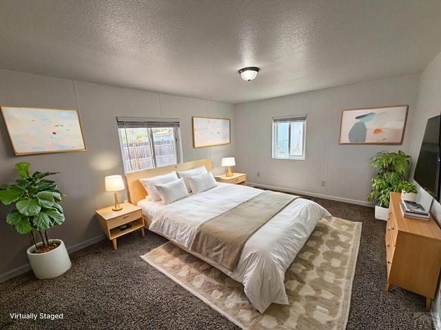 186 E Rolling Hills Dr, Pueblo West, CO 81007