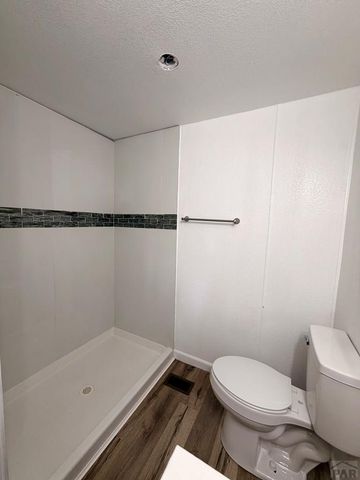 186 E Rolling Hills Dr, Pueblo West, CO 81007