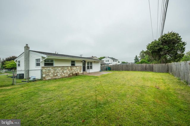 1005 JEFFREY LN, Langhorne, PA 19047