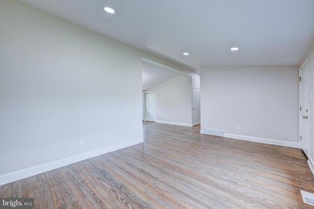 1005 JEFFREY LN, Langhorne, PA 19047