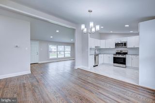 1005 JEFFREY LN, Langhorne, PA 19047