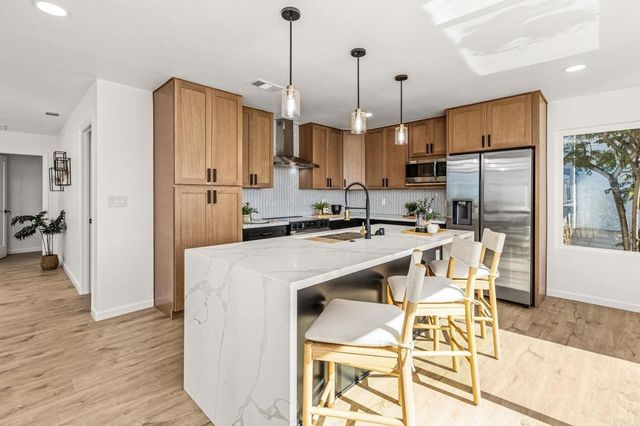 9428 Eucalyptus Street, Spring Valley, CA 91977