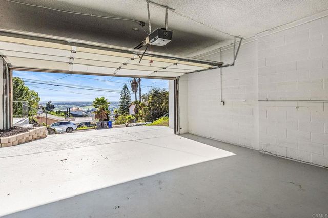 9428 Eucalyptus Street, Spring Valley, CA 91977