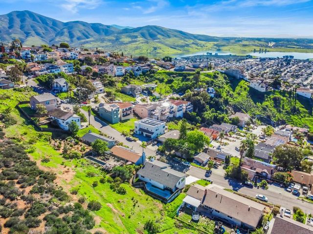 9428 Eucalyptus Street, Spring Valley, CA 91977