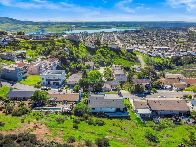 9428 Eucalyptus Street, Spring Valley, CA 91977