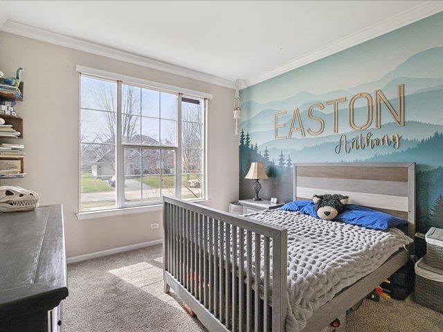 704 Brighton Circle, Port Barrington, IL 60010