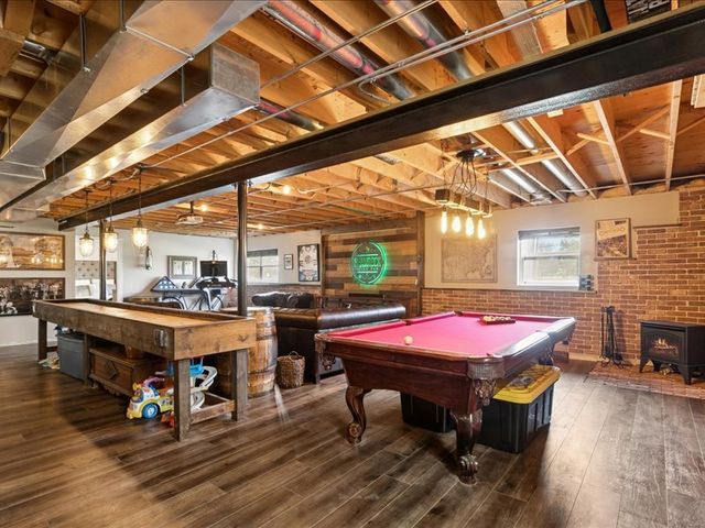 704 Brighton Circle, Port Barrington, IL 60010