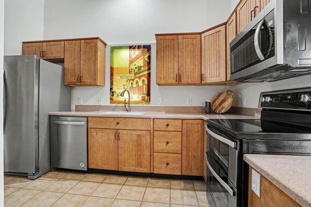 163 Portage Street, Kalamazoo City, MI 49007