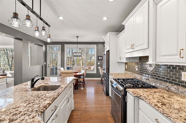 5052 S Dickinson Court, Saint Joseph, MI 49085