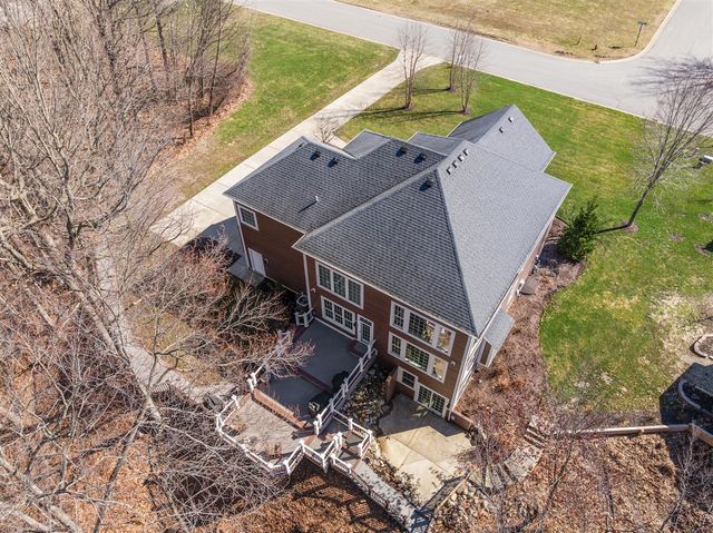 5052 S Dickinson Court, Saint Joseph, MI 49085