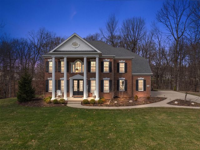 5052 S Dickinson Court, Saint Joseph, MI 49085