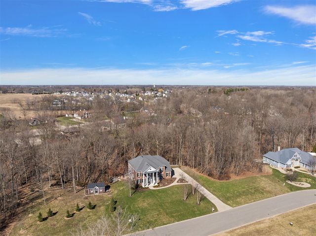 5052 S Dickinson Court, Saint Joseph, MI 49085